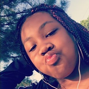 Meet your Posher, Journey